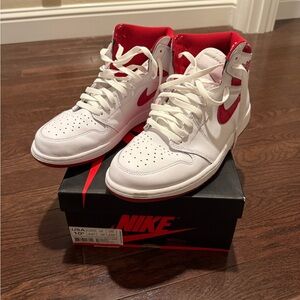 Air Jordan 1 High OG Sneakers